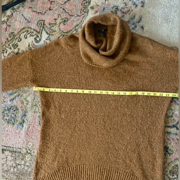 H & M Wool/Alpaca Blend Copper/Brown Cowl-neck SWEATER🔥 OVERSIZED SM/Med🔥EUC🔥 - Picture 8 of 12